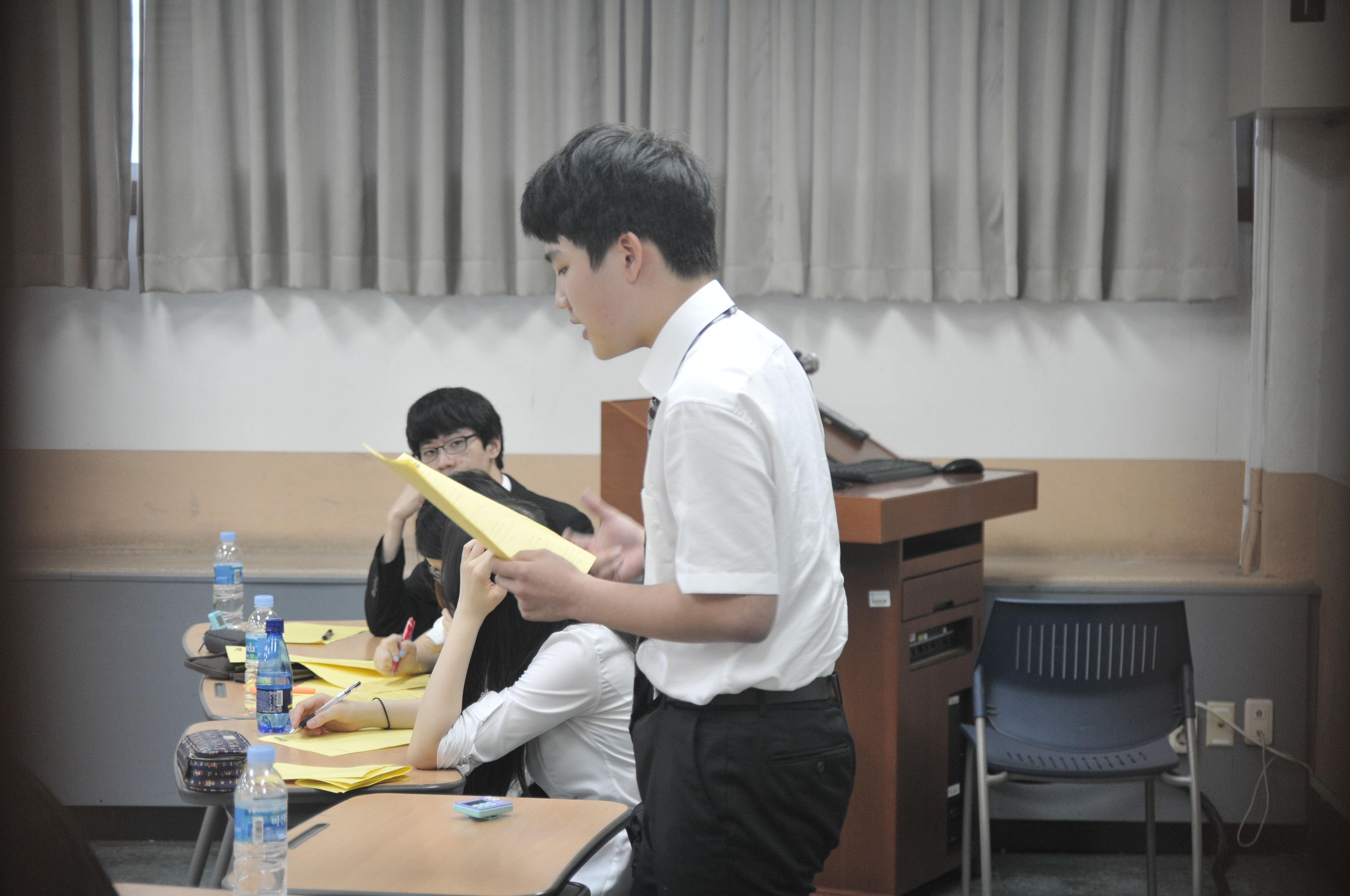 2016년 8회 고등학생 영어토론대회 - 본선